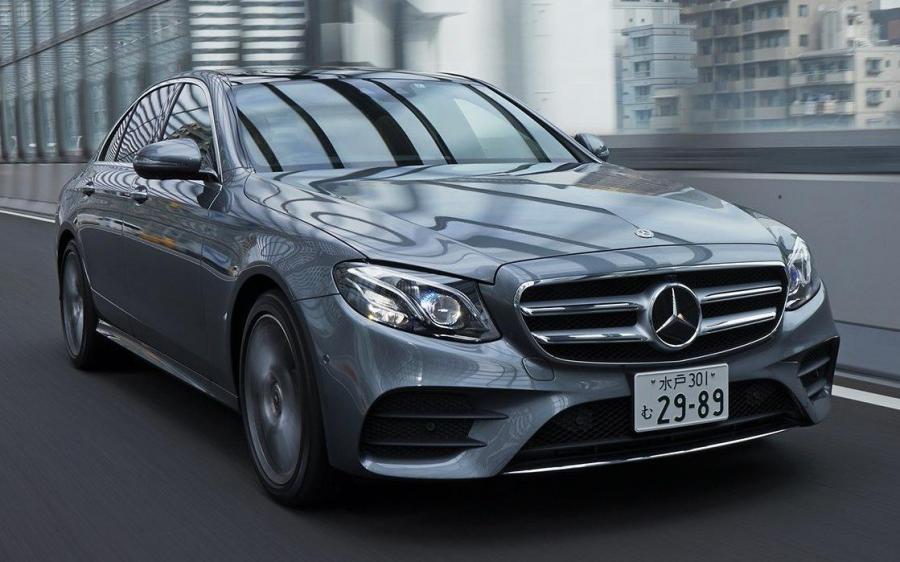 Mercedes-Benz E300 AMG Line (W213) (JP) '2016